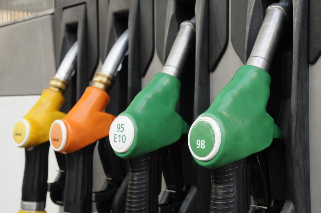 el tanque de gasolina