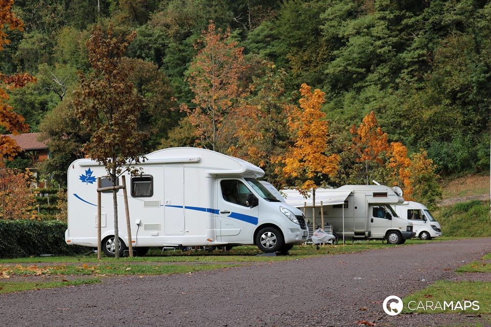 Viaggiare in camper in autunno