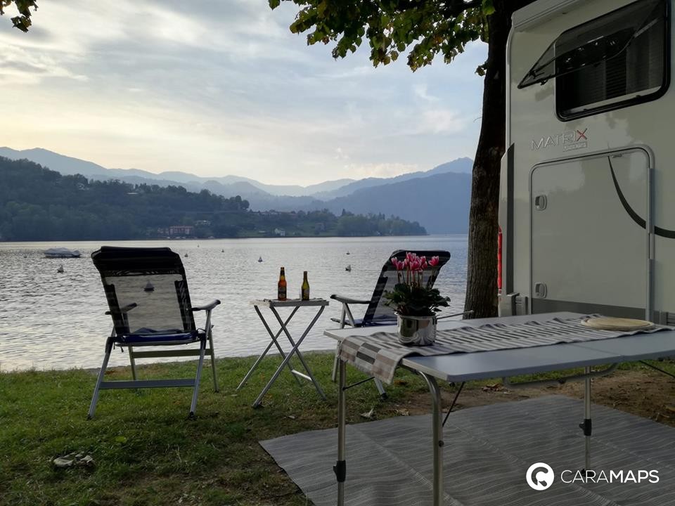 prendre l’apéritif en camping-car