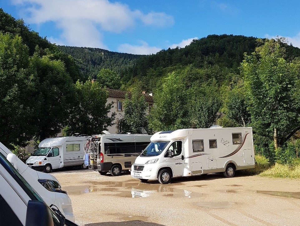 trabajan en autocaravanas