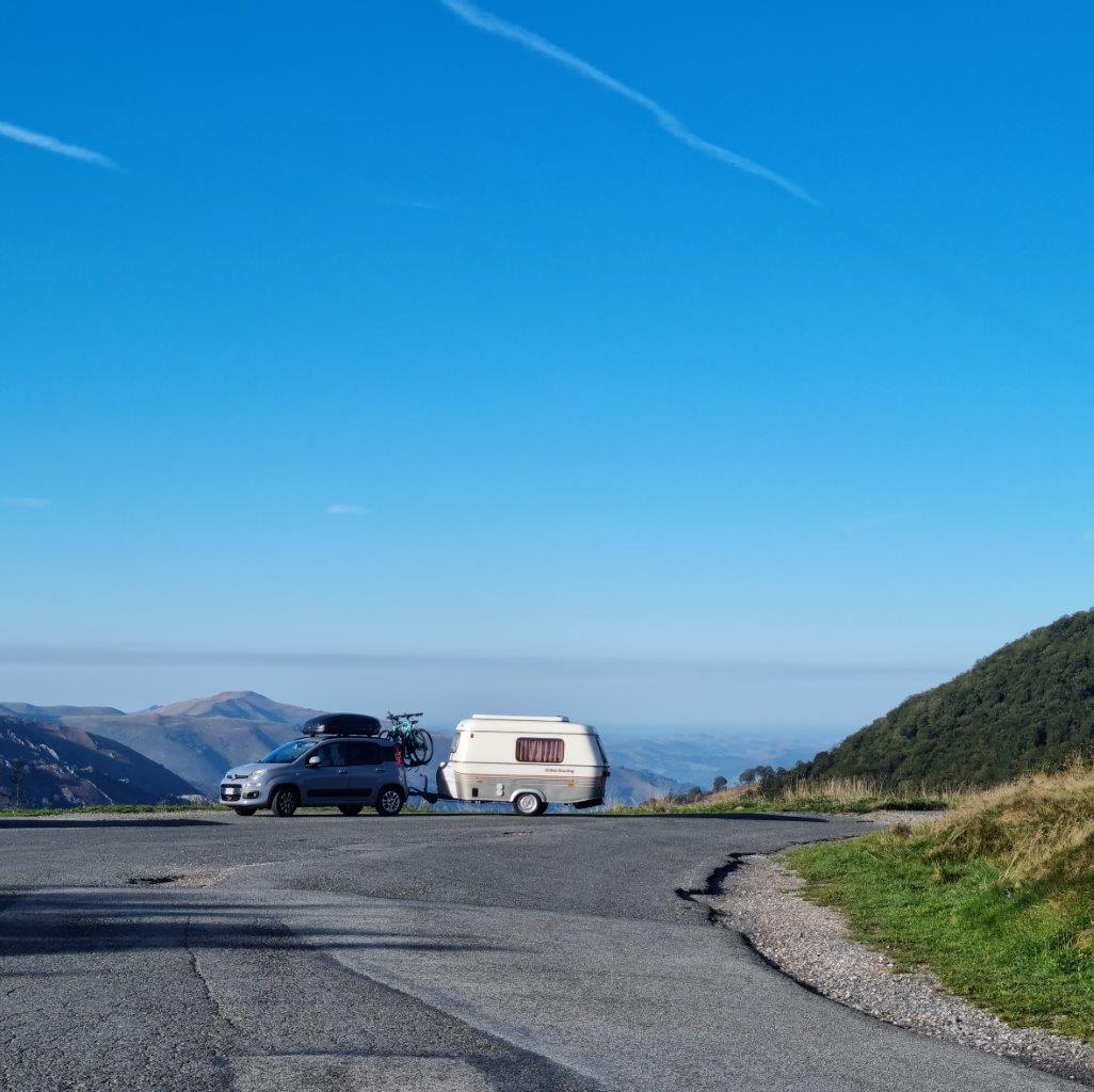 ERNESTO_PUCK_1992: le gioie di viaggiare in roulotte
