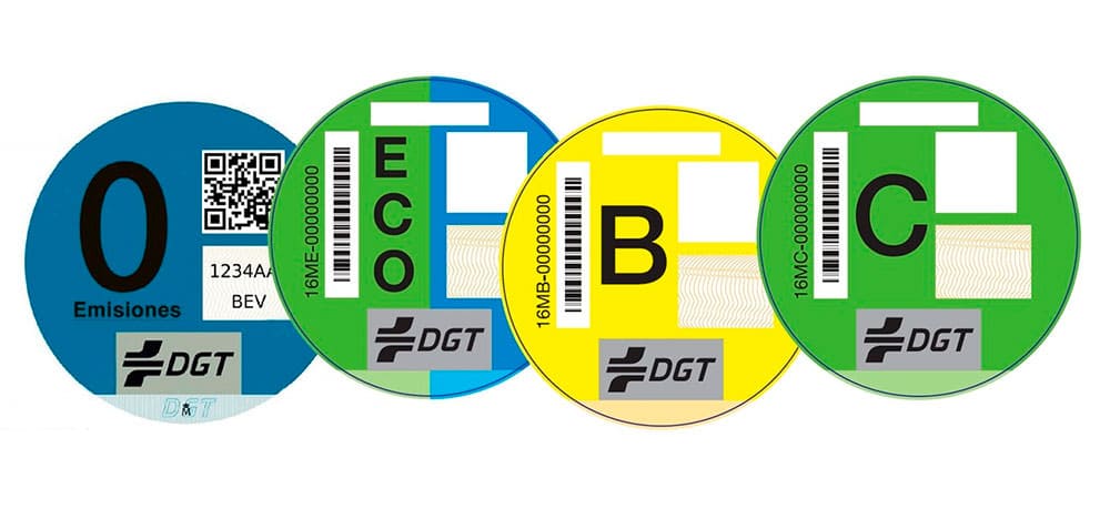 Image des vignettes de la DGT pour les zones environnementales en Espagne (ZFE, ZBE)