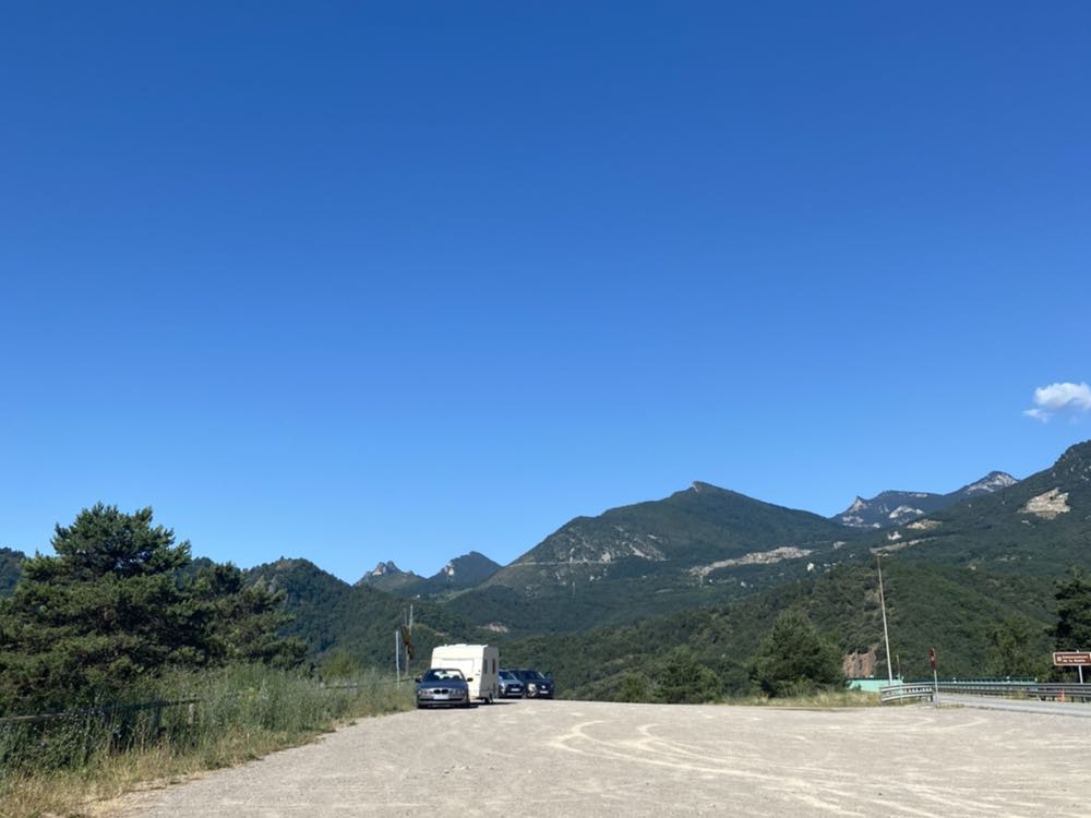 parking-vilada-catalogne-espagne-caramaps-camping-sauvage